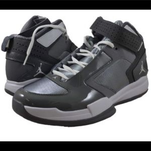 Air Jordan 11 Retro Shoes, Cat Gray, size10